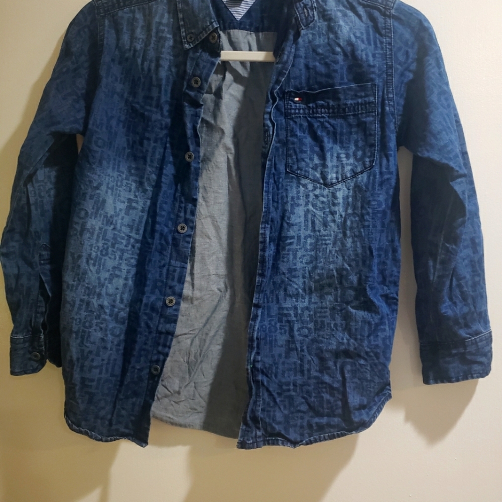 Boys size 8/10 Denim shirt Tommy Hilfiger